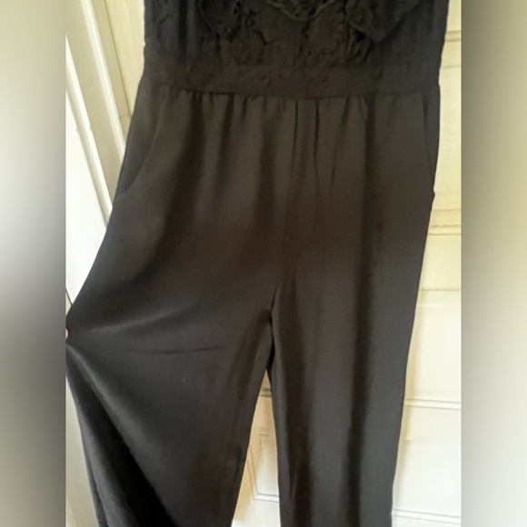 Dress romper with lace detail - Picture 2 of 6